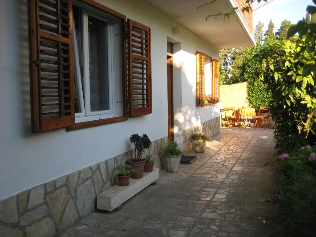 Apartment Bosiljak Jelsa  Camera foto